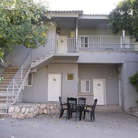 Kibbutz Beit Alfa Guest House Bet Alfa Extérieur photo